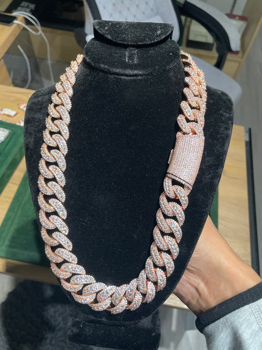20MM VVS Rose Gold Pointers Handset Cuban Link